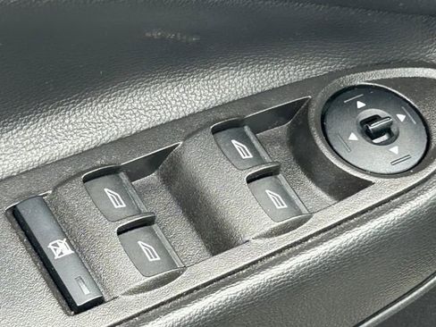 Used 2018 Ford Escape SE AWD/4WD image 26