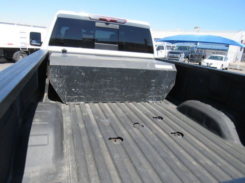 Used 2020 Chevrolet Silverado 3500 LTZ w/ LTZ Plus Package AWD/4WD image 21