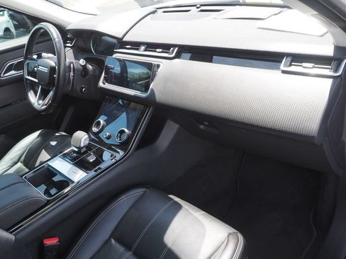 Used 2022 Land Rover Range Rover Velar S AWD/4WD image 24