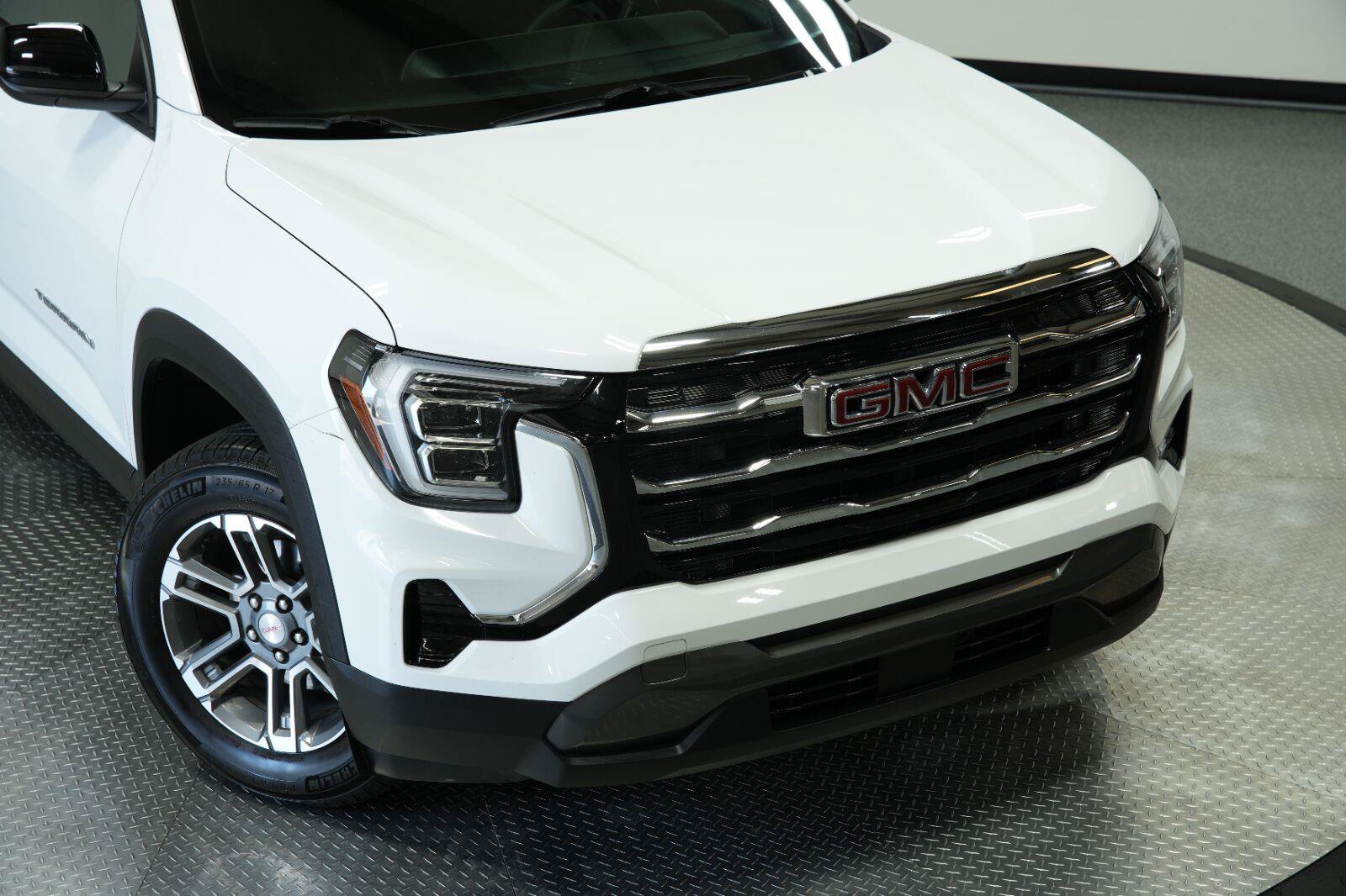 Certified 2026 GMC Terrain Elevation FWD image 47