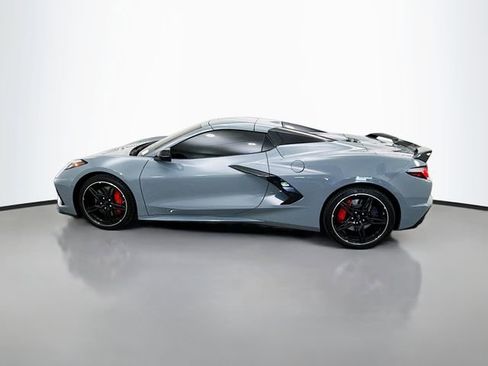 Used 2024 Chevrolet Corvette Stingray Premium Conv w/ Z51 Performance Package RWD image 4