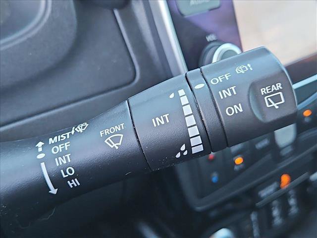 Used 2021 Nissan Leaf SV FWD image 15