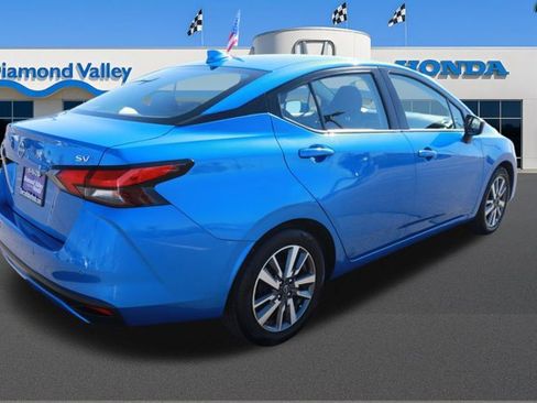 Used 2023 Nissan Versa SV image 6