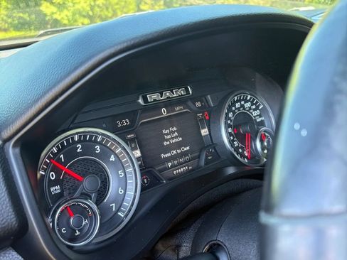 Used 2019 RAM 1500 Big Horn AWD/4WD image 24
