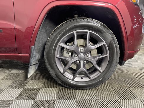 Used 2021 Jeep Grand Cherokee Limited w/ Quick Order Package 2GK 80th image 8