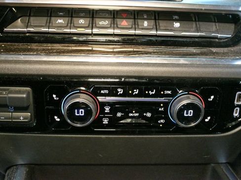 Used 2023 Chevrolet Silverado 1500 RST w/ Convenience Package II AWD/4WD image 25