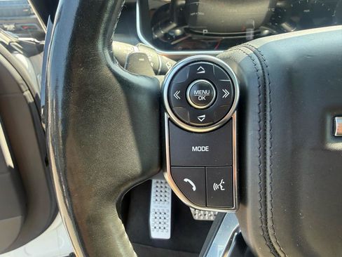 Used 2016 Land Rover Range Rover Supercharged AWD/4WD image 28