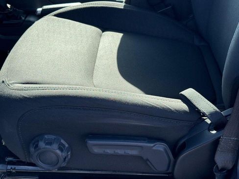 Used 2020 Jeep Wrangler Unlimited Sport image 25