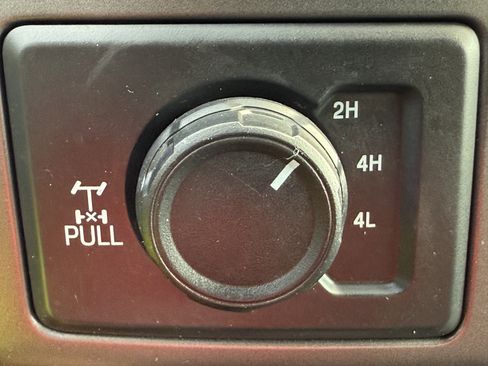 Used 2018 Ford F150 XLT w/ Equipment Group 302A Luxury image 30