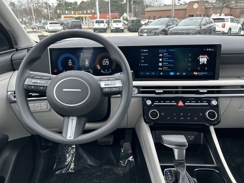 New 2026 Hyundai Tucson SEL image 19