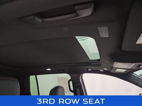 Used 2024 Chevrolet Traverse RS w/ LPO, Floor Liner Package AWD/4WD image 13