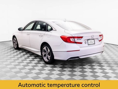 Used 2018 Honda Accord EX image 3