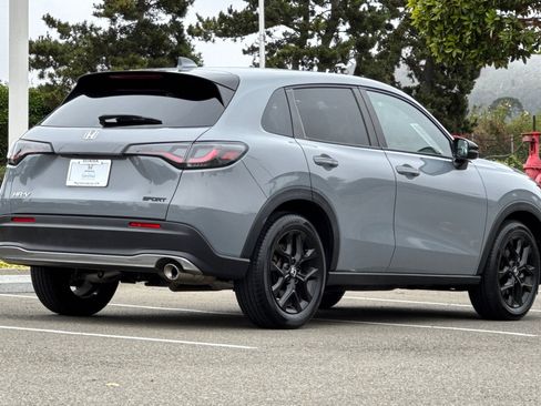 Certified 2024 Honda HR-V Sport image 8