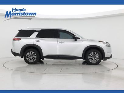 Used 2024 Nissan Pathfinder S