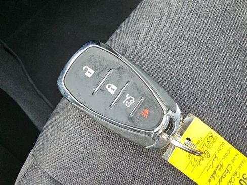 Used 2022 Chevrolet Malibu LS image 33