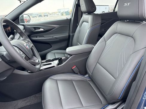 New 2026 Buick Envista Sport Touring FWD image 15