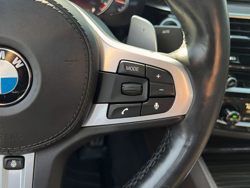 Used 2021 BMW 530i w/ Executive Package RWD image 43