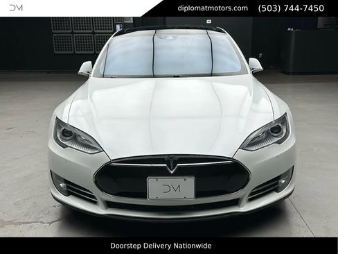 Used 2015 Tesla Model S P85D image 11