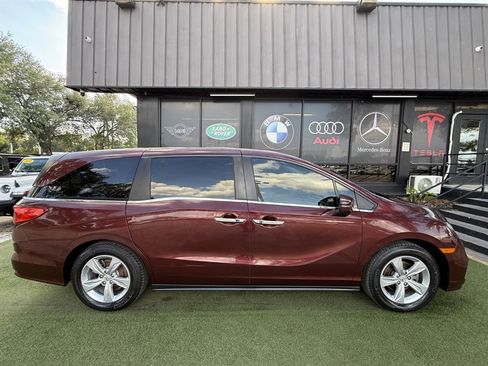 Used 2018 Honda Odyssey EX-L image 8