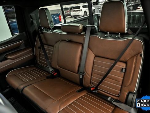 Used 2025 GMC Sierra 1500 Denali Ultimate image 14
