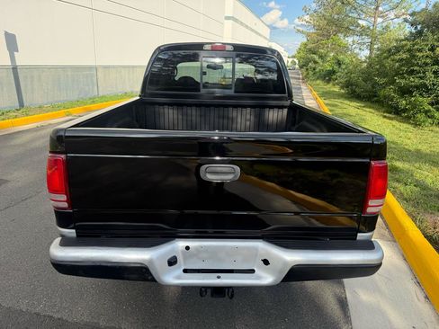 Used 2004 Dodge Dakota SLT w/ Deluxe Convenience Group AWD/4WD image 11