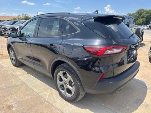 Used 2025 Ford Escape ST-Line AWD/4WD image 4