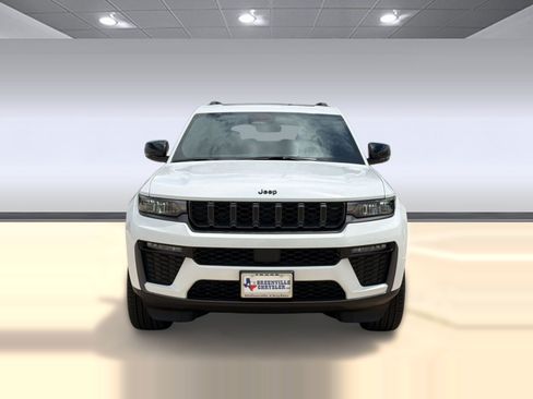 New 2026 Jeep Grand Cherokee L Limited w/ Limited Altitude Package AWD/4WD image 6