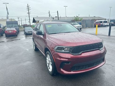 Used 2023 Dodge Durango GT AWD/4WD image 11
