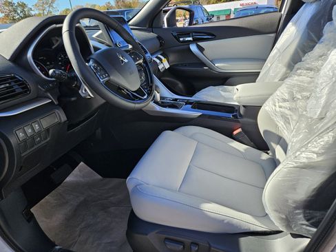 New 2026 Mitsubishi Eclipse Cross AWD image 7