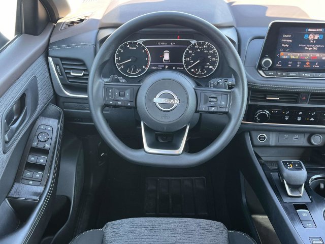 Used 2022 Nissan Rogue S FWD image 17