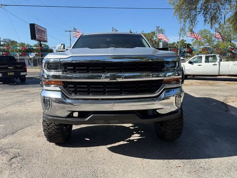 Used 2018 Chevrolet Silverado 1500 LT w/ All Star Edition RWD image 13