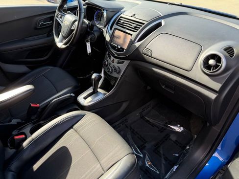 Used 2015 Chevrolet Trax LT w/ LT Plus Package image 10