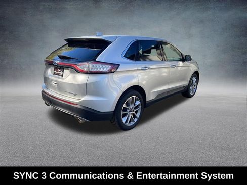 Used 2018 Ford Edge Titanium w/ Equipment Group 301A image 6