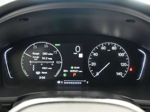 Used 2025 Honda Civic Sport image 31