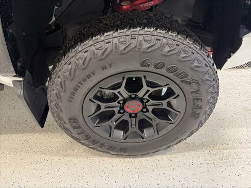 Used 2025 Toyota Tacoma TRD Pro image 12