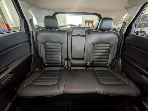 Used 2024 Ford Edge SEL image 27