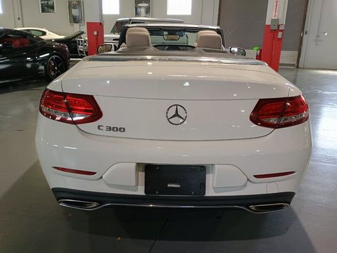 Used 2017 Mercedes-Benz C 300 Cabriolet image 4