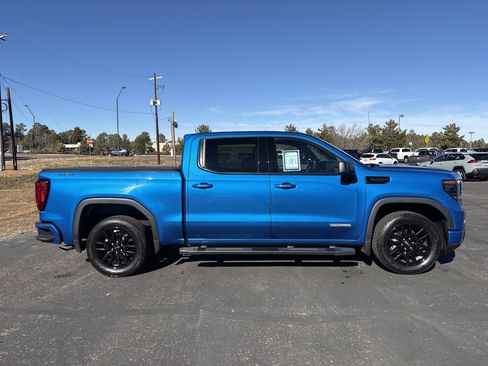 Used 2022 GMC Sierra 1500 Elevation image 8