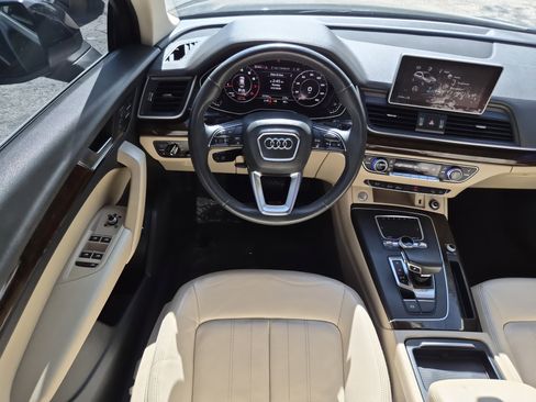 Used 2018 Audi Q5 2.0T Premium Plus w/ Premium Plus Package image 12