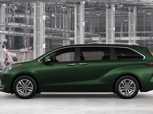 New 2026 Toyota Sienna Limited FWD image 4