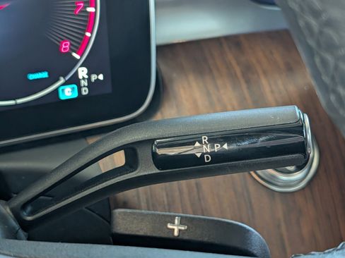 Used 2024 Mercedes-Benz C 300 4MATIC Sedan image 25