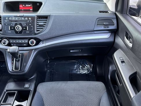 Used 2015 Honda CR-V LX image 28