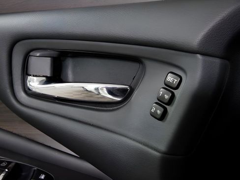 Used 2024 Nissan Murano Platinum w/ Cargo Package FWD image 9