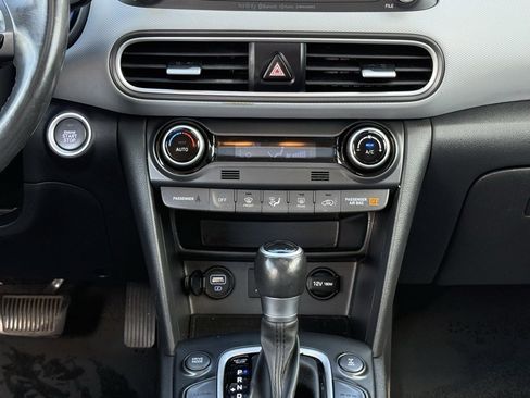 Used 2019 Hyundai Kona Limited image 20