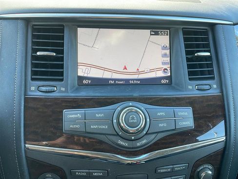 Used 2019 Nissan Armada Platinum w/ Captain's Chairs Package RWD image 16