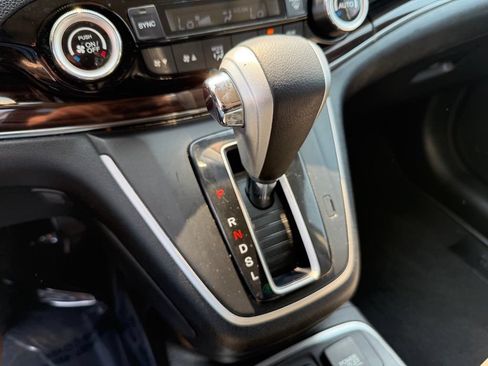 Used 2016 Honda CR-V Touring image 32