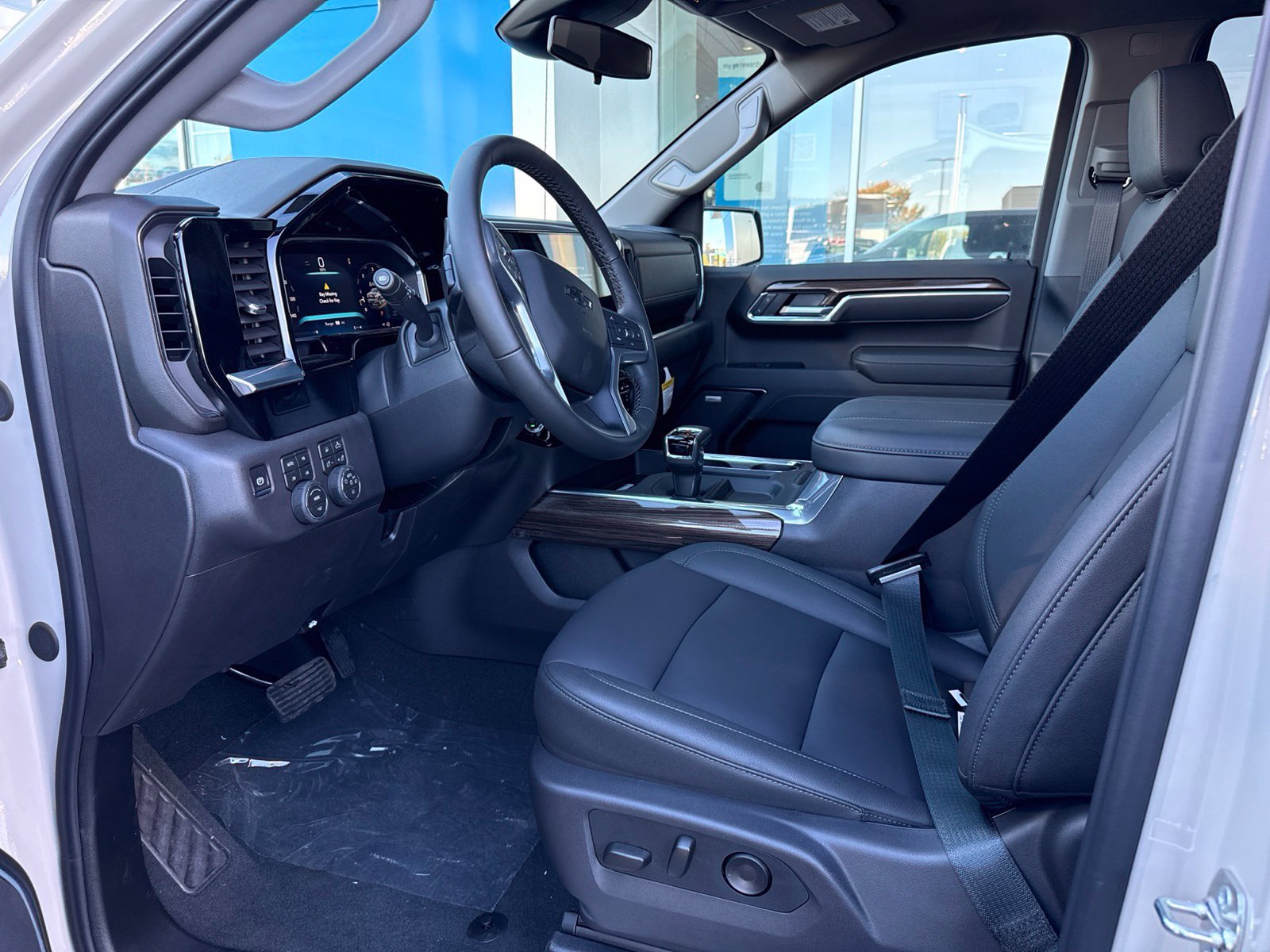 New 2026 Chevrolet Silverado 1500 RST w/ RST All Star Premium Package AWD/4WD image 15