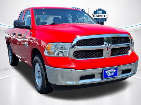 Used 2024 RAM 1500 Classic SLT AWD/4WD image 2