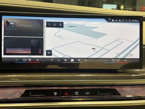 New 2026 BMW 760i xDrive w/ Premium Package AWD/4WD image 8