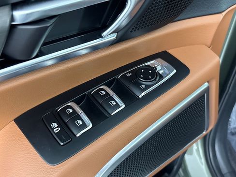 Used 2025 Kia Telluride EX X-Line image 11